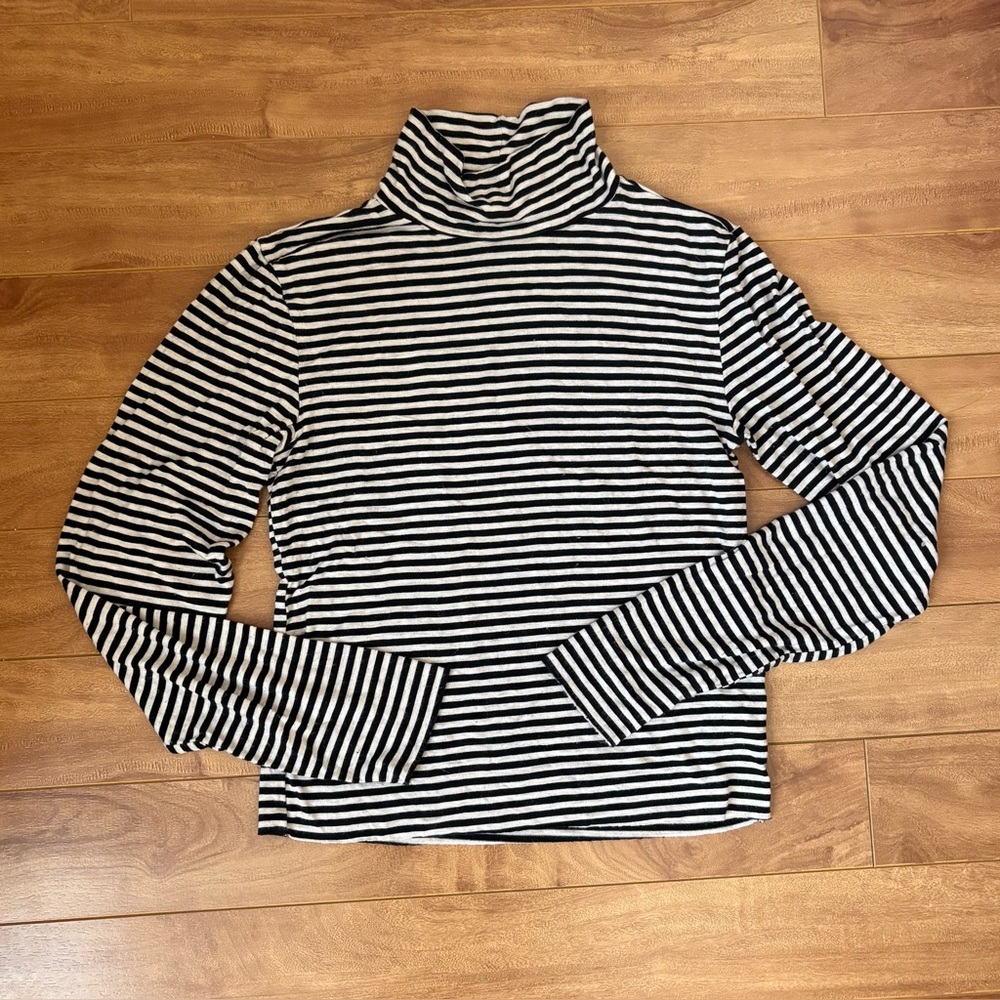 Antistar Black and White Striped Turtleneck